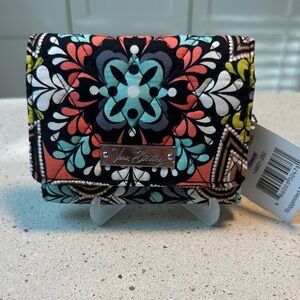 NEW Vera Bradley RETIRED Sierra Patterned Trifold Wallet NWT